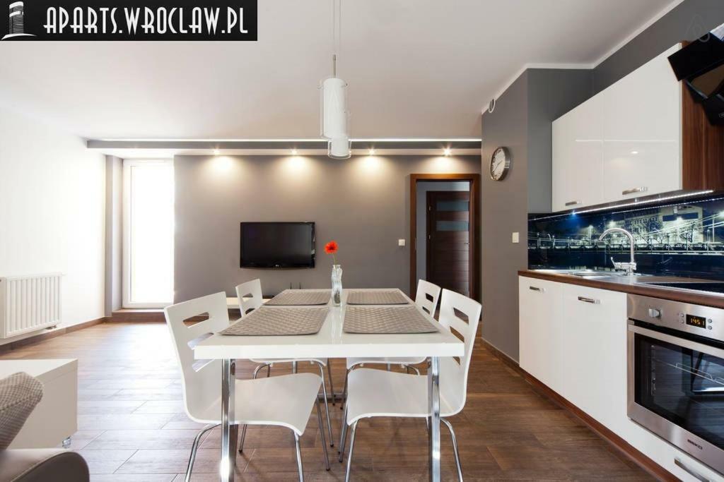 Aparts Dabrowskiego Apartment Wroclaw
